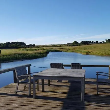 The Bay, Filey, Moonshine 펜션 *