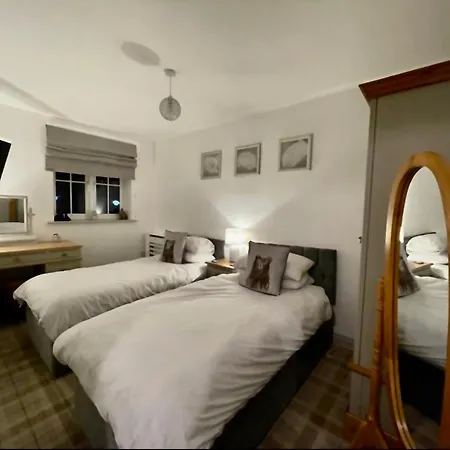 The Bay, Filey, Moonshine 펜션 *